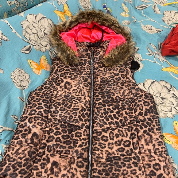 Juicy Couture Leopard Print Vest with Faux Fur Hood - Picture 1 of 2
